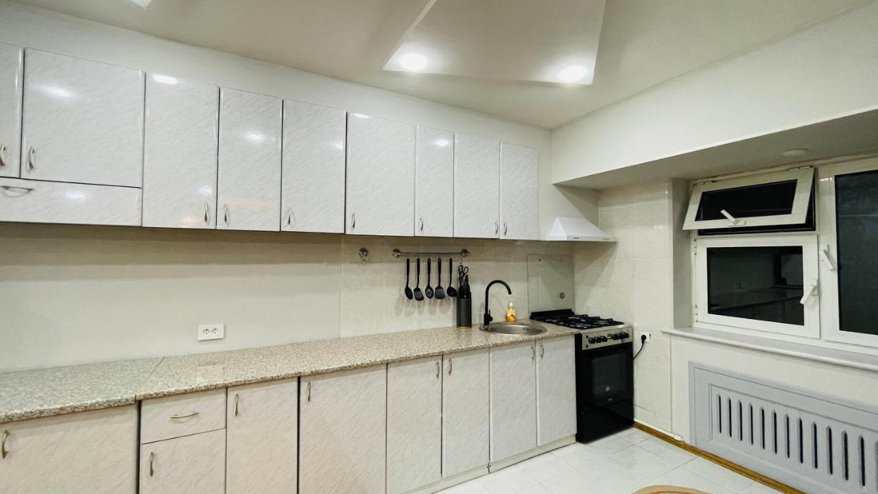 3-Bedroom Apartment On Ohunboboev Tashkent Luaran gambar